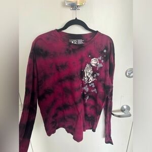 men’s longsleeve shirt red and black